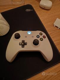 Controller Xbox bianco