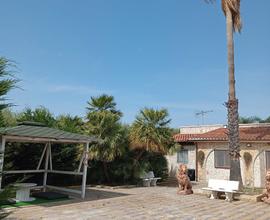 Villa con piscina