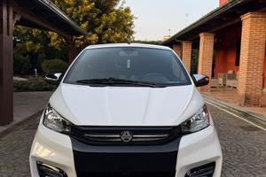 Minicar Aixam è-coupe elettrica