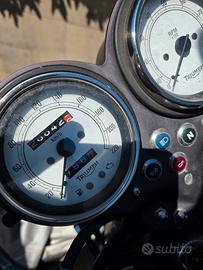 Triumph Thruxton 900 Custom