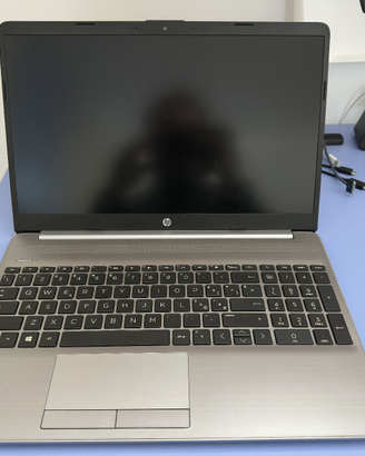 💻 HP 255 G8 – 16 GB RAM | 512 GB SSD – Ottime pre