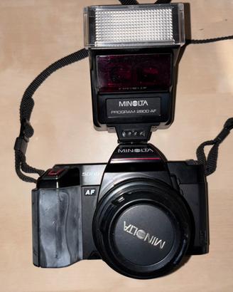 Macchina fotografica konica minilta cn8312