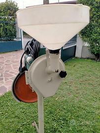 Mulino elettrico per granoturco