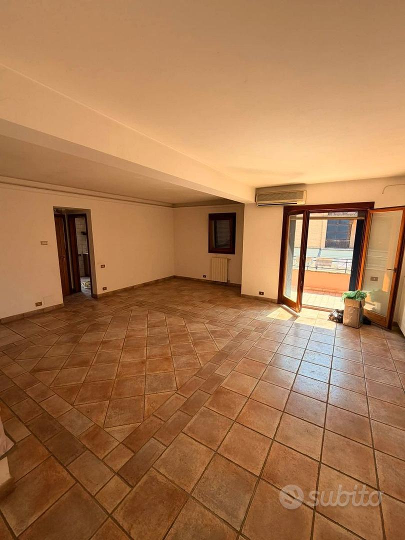 Appartamento – Roma, Marcigliana, Municipio Roma III - Vista 2