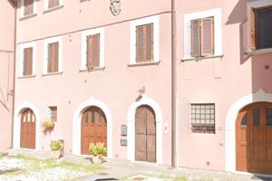 Appartamento in struttura storica posizione comoda