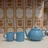 Servizio da the in ceramica azzurro