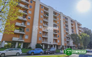 Appartamento a Opera 5 locali