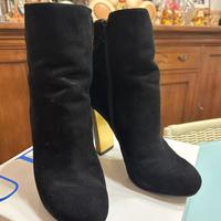 Stivaletto camoscio Guess