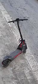 Monopattino elettrico segway zt3 pro