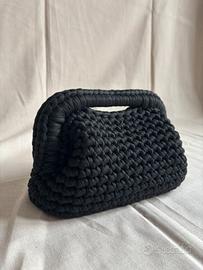 clutch in lycra nera