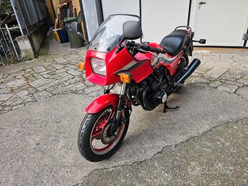 Kawasaki GPZ 750 - 1983