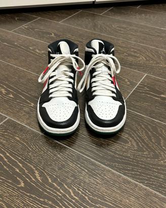 Nike Air Jordan 1 mid alternate swooshes originali
