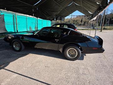 Pontiac firebird trans am 