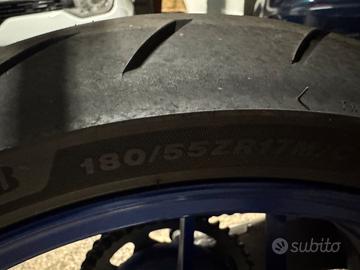 Gomme moto Battlax s23