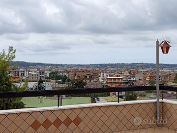 Appartamento Quarto 180mq+100mq terrazzo