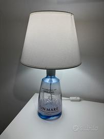 Lampada da tavolo gin mare