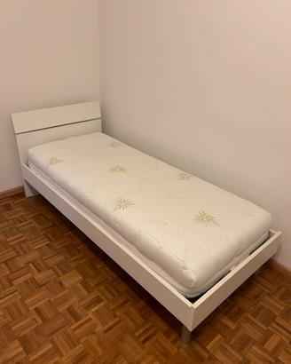 Letto singolo + materasso memory 190x80 +accessori