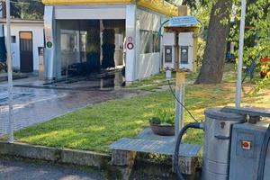 Autolavaggio tunnel e self-service