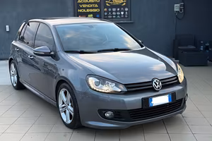 Volkswagen Golf 1.6 TDI 5p. Highline BlueMotion Te