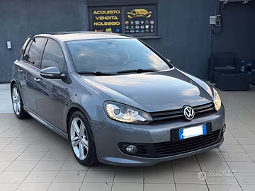 Volkswagen Golf 1.6 TDI 5p. Highline BlueMotion Te