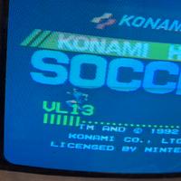 NES anni '80 + gioco soccer