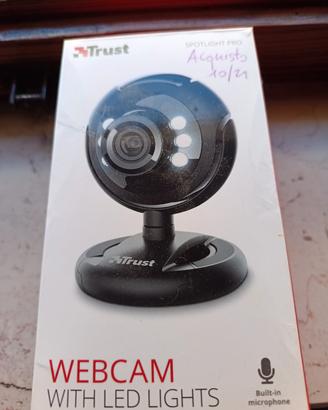TRUST WEBCAM win10