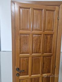 porte in legno massello 