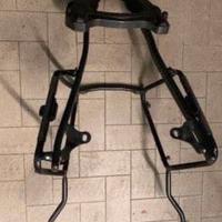 Supporto e valigie per moto