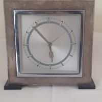 Orologio da tavolo in radica