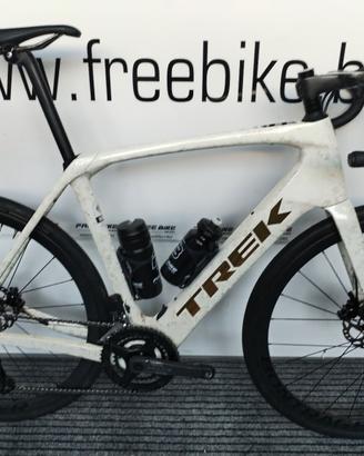 Bici da corsa carbonio elettrica Trek Domane +