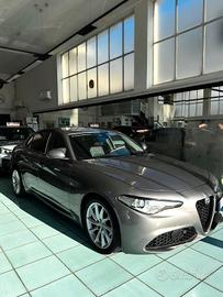 Alfa Romeo Giulia 2.2 Turbodiesel 180 CV AT8 Super