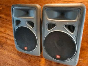 CASSE AMPLIFICATE JBL EON 15