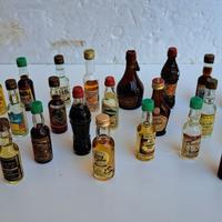 Bottiglie Mignon di liquore vintage Lotto 26 Botti