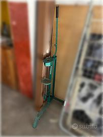 Tappatrice bottiglie a leva per tappi in sughero