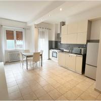 Due locali a Baranzate