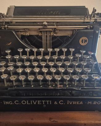 Macchina da scrivere Olivetti M20