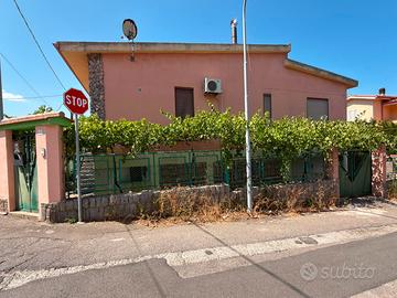 Arbus - Villetta libera su quattro lati