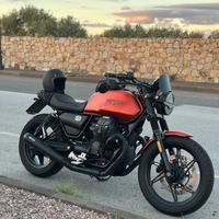 Moto Guzzi V7 IV 850 STONE - 2021