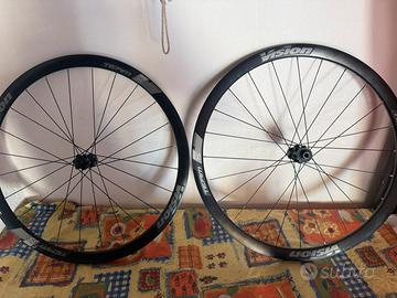 Cerchi bici da corsa vision 35 con gomme
