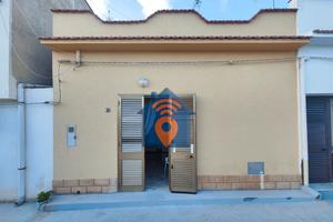 Tre Fontane Indipendente Con Terrazzo Vista Mare