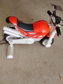 moto per bambini tenuta. bbm