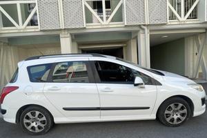 Peugeot 308 sw 2011