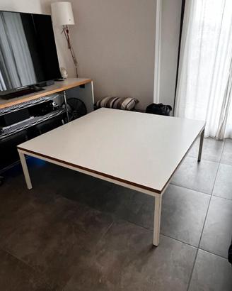 Tavolo De Padova Quadrato Design: Vico Magistretti