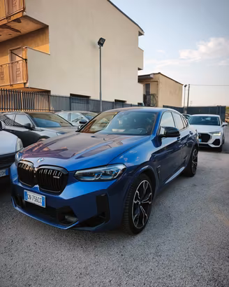 Bmw X4 M Competition iper full carbonio