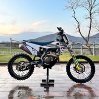 HUSQVARNA 350 4t FC