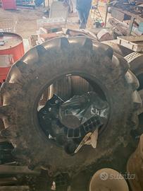 pneumatico trattore 