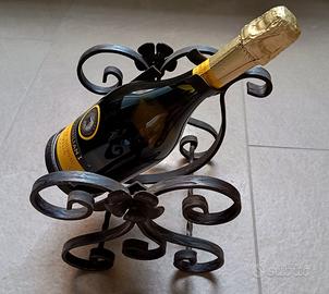 Portabottiglia versavino in ferro battuto 