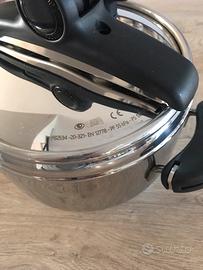 PENTOLA PRESSIONE INOX MIA LT 5 - Lagostina