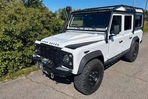Land Rover Defender 110 Td4 2.4