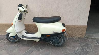 VESPA ET2 